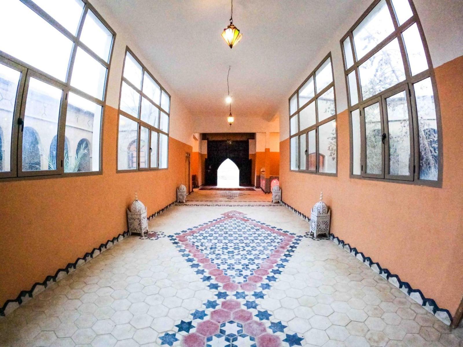 فندق Takojt مرزوكة المظهر الخارجي الصورة